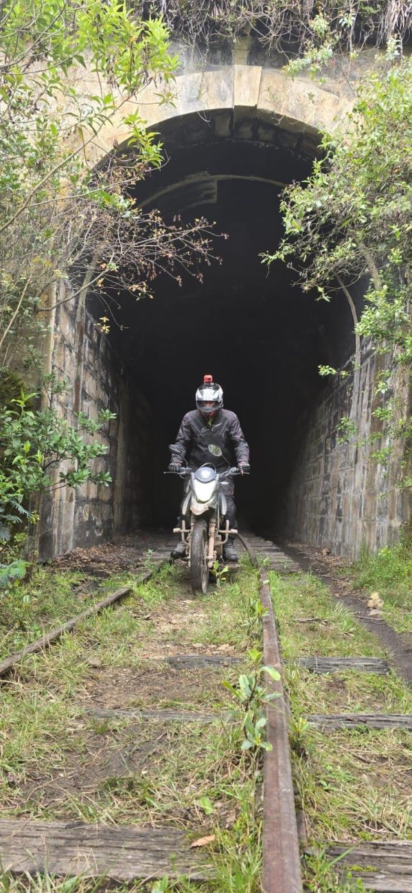 COLOMBIA en moto. Montañas, Cafetales, Pueblos Coloniales, Belleza Natural. - Imagen 64