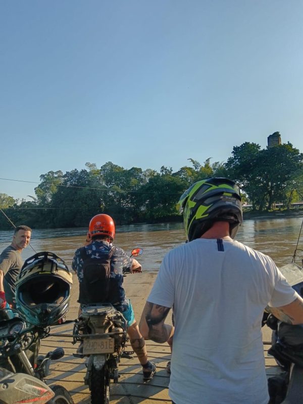 COLOMBIA en moto. Montañas, Cafetales, Pueblos Coloniales, Belleza Natural. - Imagen 66