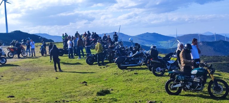 Lee más sobre el artículo Motocamp Motorbeach Salinas 2022 … reencuentro de tribus moteras.